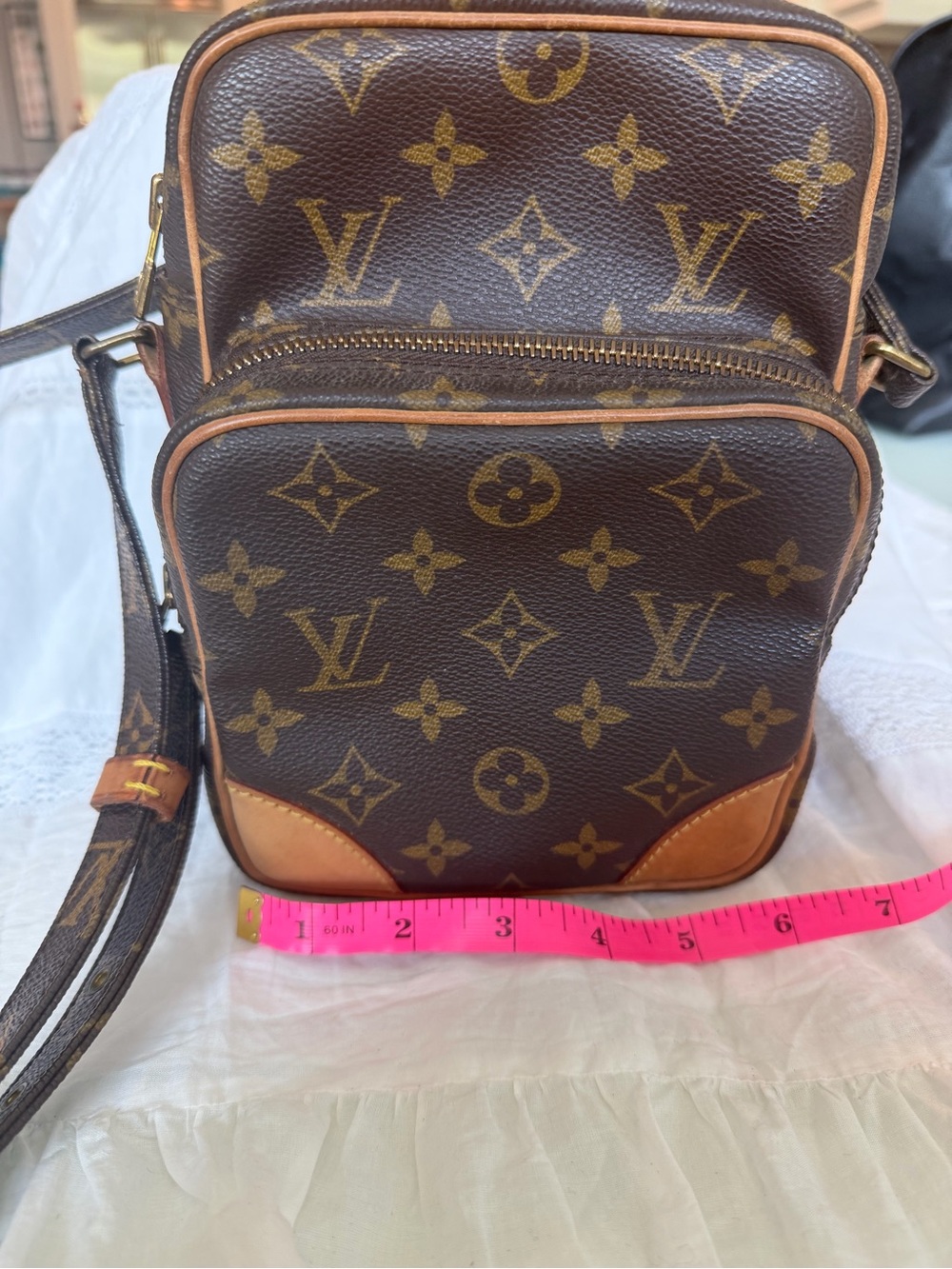 Louis Vuitton Monogram Canvas Crossbody Bag - Brown/Gold